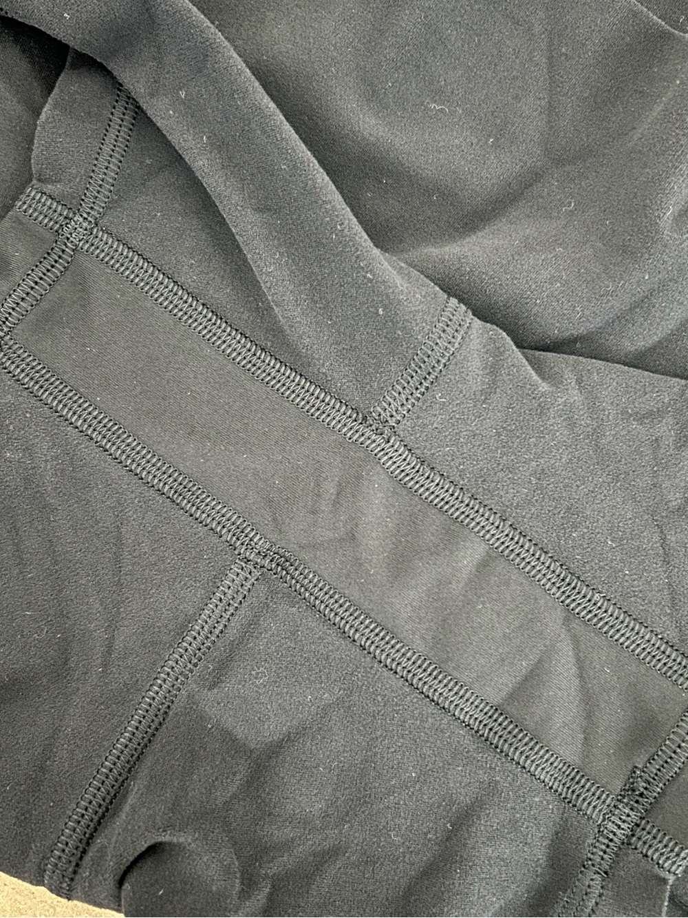 lululemon athletica Black align high rise shorts 4 inch inseam LIKE NEW yoga - Picture 10 of 10